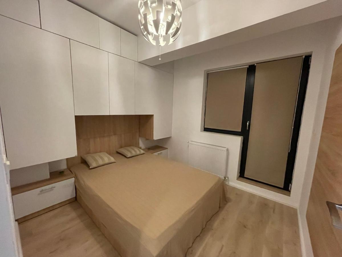 Riverside Luxury Apartment Near President Palace Bucarest Esterno foto